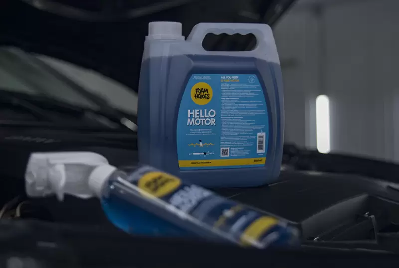 Очиститель подкапотного пространства Hello Motor от Foam Heroes
